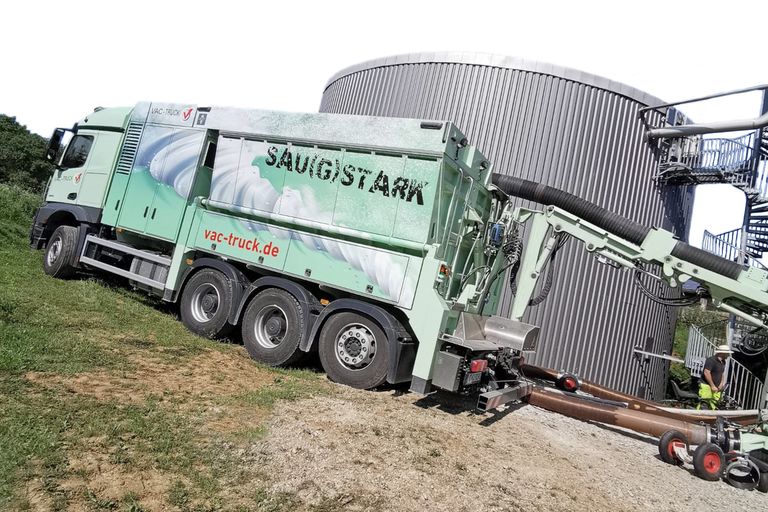 Saugbagger Winnigen - Start